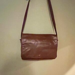 Vintage 1970s Enny leather crossbody shoulder bag, Made in Italy,  w/ coin purse